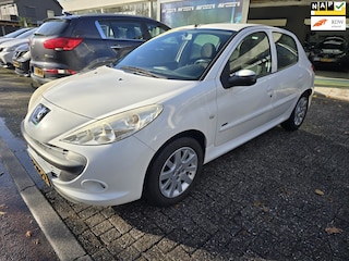 Peugeot 206 1.4 Sportium | 2E EIGENAAR |12MND GARANTIE | AIRCO | ELEC RAMEN | LMV