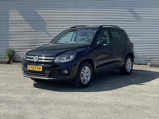 Volkswagen Tiguan 1.4 TSI Comfort&Design|Stoelverwarming|Pano|Trekh.