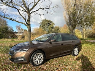 Skoda Octavia Combi 1.5 TSI First Edition| Trekhaak| Virtual|Stoelverw.