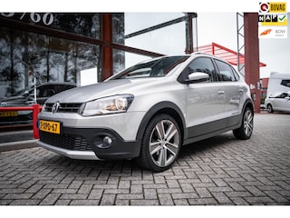 Volkswagen Polo Cross 1.2 TSI | Parkeer hulp | Cruise control | Automatische Airco | Stuur bediening |