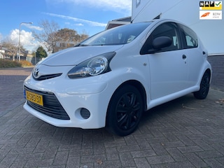 Toyota Aygo 1.0 VVT-i Now/Airco/Elek-pakket/AUX/2e eigenaar