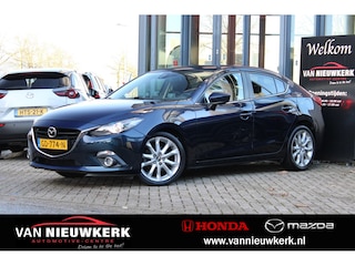 Mazda 3 Skyactive-G 120 pk GT-M BOSE HUD Leder Trekhaak