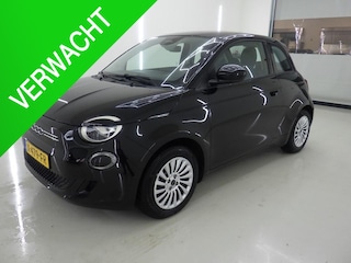 Fiat 500 Urban 42 kWh Airco | Audio | Carplay | Cruise controle