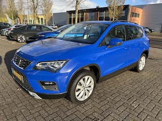 Seat Ateca 1.0 EcoTSI St BnsInt 116PK CARPLAY NAVI CRUISE TRHK NAP!