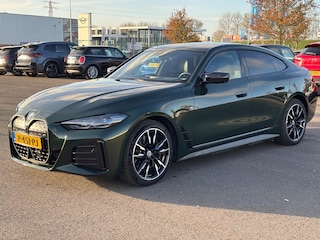 BMW i4 M50 544 PK | SoH 91,6% | Leder | Getint glas | HIFI | Laser | Adaptief Onderstel | Alu wielen 19 inch