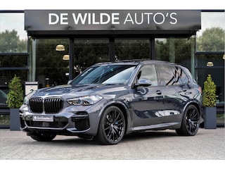 BMW X5 xDrive45e M-sport 394pk M-stoelen Bowers&Wilkins Carbon Pano 22-inch 360-camera Laser