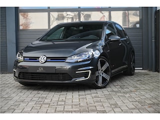 Volkswagen Golf 1.4 TSI GTE volledig LEDER, PDC