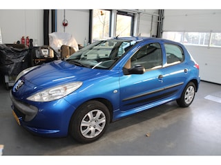 Peugeot 206 1.1 XR