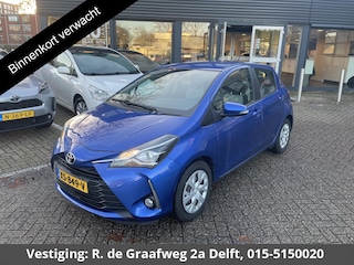 Toyota Yaris 1.0 VVT-i Energy | Dealer onderhouden | Airco | Camera