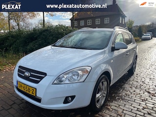 Kia Ceed Cee'd Sporty Wagon 1.4 X-tra | 7-persoons | APK TOT 18-12-2026 | Airco | Radio | PDC | Lichtmetaal | Rijd goed | NL. Auto |
