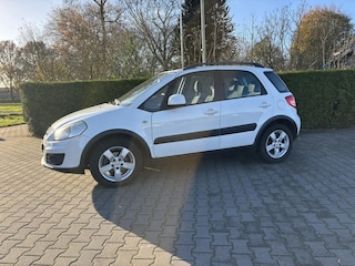 Suzuki SX4 1.6 EXCLUSIVE