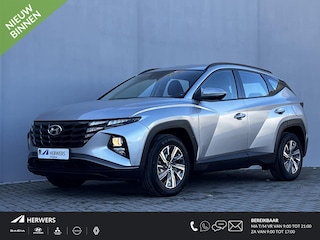 Hyundai Tucson 1.6 T-GDI HEV i-Motion Automaat / Fabrieksgarantie tot 02-2028 **/ Dealer onderhouden / 1.650kg trekgewicht / Navigatie / Achteruitrijcamera / Apple Carplay Android / 17" LM wielen /