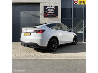 Tesla Model Y + MMX PACK