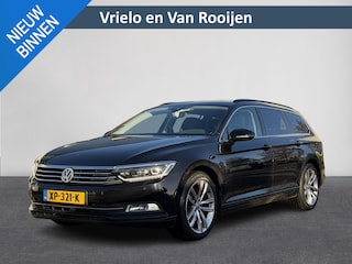 Volkswagen Passat Variant 1.4 TSI Business Edition | LED koplampen adaptief | Cruise | PDC voor+achter | Clima | Navi | Stoelverwarming | ( Vesteging - Nieuwegein )