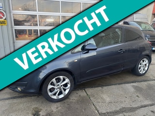 Opel Corsa 1.4-16V Cosmo