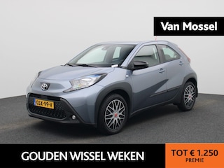 Toyota Aygo 1.0 VVT-i S-CVT Play Automaat | Apple/Android Play | Camera | Cruise | DAB | LED | 12 Maand BOVAG Garantie! |