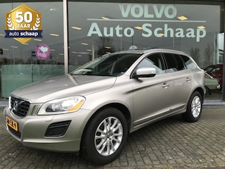 Volvo XC60 2.0 D3 5-cil. Summum Automaat | Rijklaar incl garantie | Panorama dak Trekhaak Camera Xenon meesturend