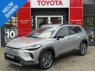Toyota Corolla Cross Hybrid 140 Dynamic NIEUW UIT VOORRAAD LEVERBAAR! NL-AUTO APPLE/ANDROID AUTO STOEL/STUUR VERWARMING BSM PRK SNSR