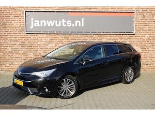 Toyota Avensis Touring Sports 1.8 VVT-i Dynamic + PDC V+A + trekhaak