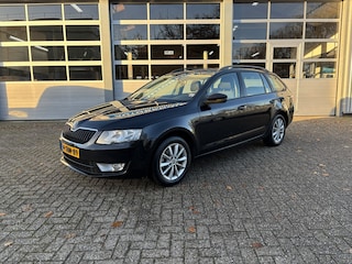 Skoda Octavia Combi 1.2 TSI Cruise/Climate/Trekhaak/PdcAchter/Navi/Stoelverw.