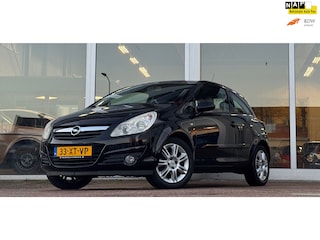 Opel Corsa 1.2i 16V Cosmo Airco 2e Eigenaar Nieuwe APK Mooi!