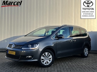Volkswagen Sharan 1.4 TSI Exclusive Series 7 Persoons NL Auto Trekhaak Parkeersensoren Navigatie