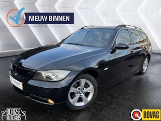 BMW 3-serie Touring 325i High Executive Pano youngtimer