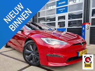 Tesla Model S Long Range Ultra Red / Auto Pilot 4.0 / 670PK
