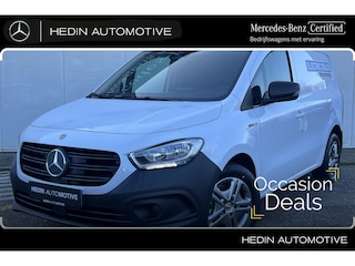 Mercedes-Benz Citan L1 51 kW Pro | Parkeerpakket Achterzijde met Camera | Trekhaak | Tweezits bijrijdersbank | Comfort bestuurdersstoel | Automatic Climate Control | Smartphone integratie pakket | Luxe Laadruimte bekleding met Kunststof vloer |