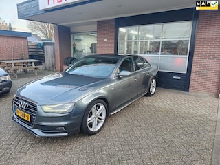 Audi A4 Limousine 1.8 TFSI S-Line, Trekhaak, PDC, Navi, Clima, Cruise, LM, NAP!