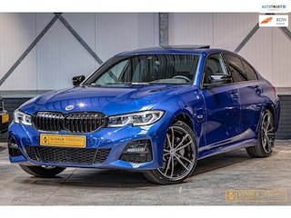 BMW 330e xDrive|Pano|M-Sport|TrekH|E-stoel|Garantie|HUD|1eig