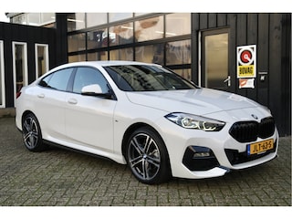 BMW 218i M Sport Edition | Carplay | Camera | Fabrieksgarantie | Stuurwielverwarming