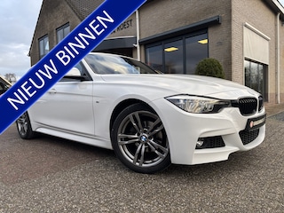 BMW 3-serie Touring 318i M Sport Automat Full LED / Leder / Zwarte lijsten
