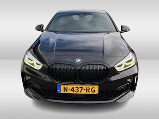 BMW 118i Business Ed. M Sport / Camera / Navigatie / Half leder / 17'' / Sportstoelen / CarPlay / Cruise Control