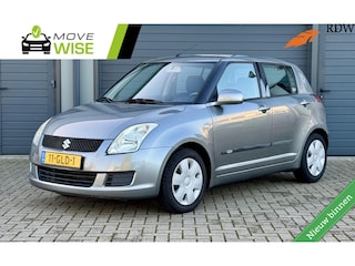 Suzuki Swift 1.3 | Unieke KM Stand ! 5 Drs | Trekhaak Afnb. | Airco | Leuk & Zuinig |