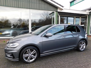 Volkswagen Golf 1.0TSI 116PK R-LINE!! All-in Prijs! NL AUTO! Trekh