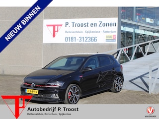 Volkswagen Polo 2.0 TSI GTI Automaat/Achteruitrijcamera/Parkeersensoren rondom/Beats audio/Digital dash/Apple car play/Navigatie/Adaptive cruise control/Climate control/Stoelverwarming/Inklapbare en verwarmbare buitenspiegels