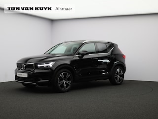 Volvo XC40 T5 Twin Engine Inscription / Pano. dak / Elek. verstelbare stoelen / Camera achter / Adaptive cruise / Leder / Stoelen verwarmd / BLIS / Parkeerhulp / Carplay /