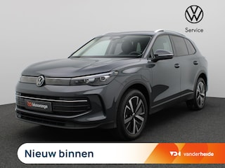 Volkswagen Tiguan 1.5 eHybrid Life Edition 204PK DSG Trekhaak, 19" LM Velgen, Keyless, Achteruitrijcamera, Side Assist, Navi via Apple Carplay/Android Auto, Adaptieve Cruise Control, Stoel-Stuurverwarming, Elektr. Achterklep