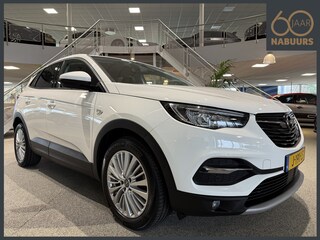 Opel Grandland X 1.2 Turbo Innovation, NL auto, Trekhaak, Camera, Navi