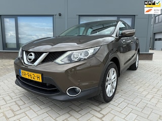 Nissan Qashqai 1.2 // 116PK // Connect Edition // Navi // Clima // PDC //