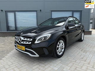 Mercedes-Benz GLA 180 Business Solution // Automaat // Clima // PDC // Navi