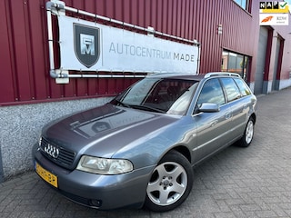 Audi A4 Avant 1.8 5V Advance // Clima // Cruise control // Trekhaak // PDC