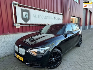 BMW 116i // Engine smokes // Motor rookt //
