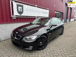 BMW 3-serie Coupé 335i High Executive // Automaat // Navi // Leder // Clima // PDC //