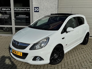 Opel Corsa 1.4-16V Cosmo OPC-line CarPlay/Pano/Cruise/Navi/Trekhaak/Stoelverwarming/NAP/Climate