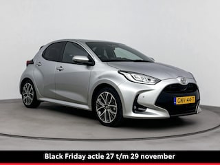 Toyota Yaris 1.5 Hybrid 130 Executive | Dodehoek detectie | Navigatie | Stoel-/stuurverwarming | Parkeersensoren voor/achter | 17 inch | Apple Carplay / Android Auto