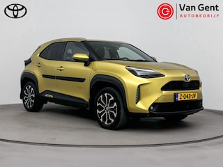 Toyota Yaris Cross 1.5 Hybrid Dynamic | Stoelverwarming | Navigatie | Parkeersensoren voor/achter | Apple Carplay / Android Auto | 17 inch