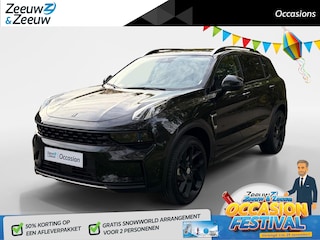 Lynk & Co 01 1.5 Black Edition Apple Carplay/Android Auto , stoelverwarming , panoramadak , navigatiesysteem full map , camera 360 , elektrisch verstelb. bestuurdersstoel met geheugen , elektrisch bedienbare achterklep ,                                               lichtmetalen velgen 20" ,cruise control adaptief met Stop&Go en stuurhulp ,airco (automatisch) ,