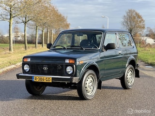 Lada Niva 1.7i 4x4 2013